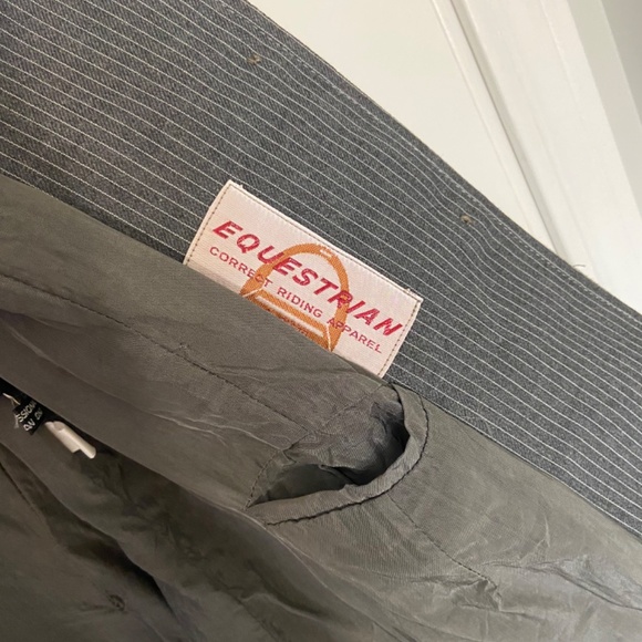 Equestrian Riding Jacket - Picture 3 of 3